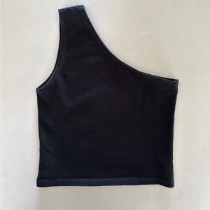 Black one shoulder tank